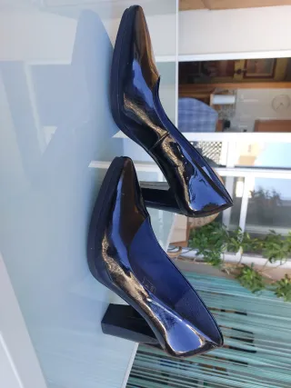 Zapatos de vestir charol Chamby negros