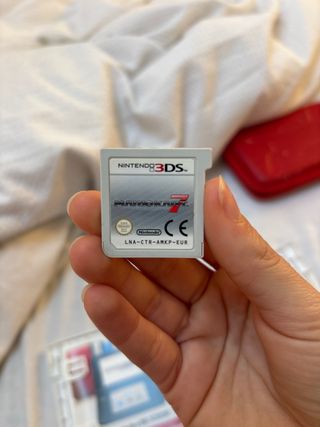 Mario Kart 7 pada nintendo 3DS con caja original.