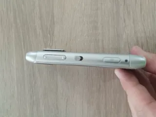 Nokia N8-00