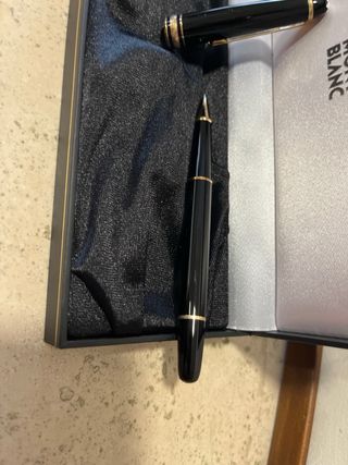 Penna Roller Montblanc Nera