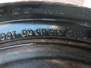 Rueda de repuesto coche