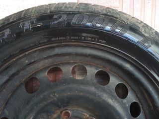 Rueda de repuesto coche