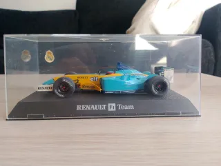 Coche Scalextric Renault F1 Team