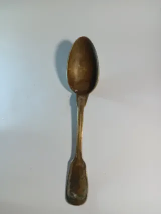 Cuchara antigua de metal , escucho ofertas.