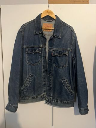Chaqueta levis