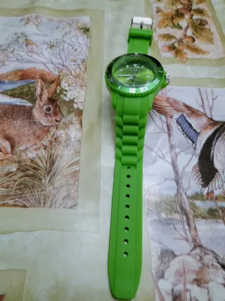 El precio de los relojes 3×5=15 euros