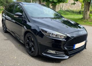 Ford Focus ST 2.0 TDCI 185CV AUTOMATICO 2016