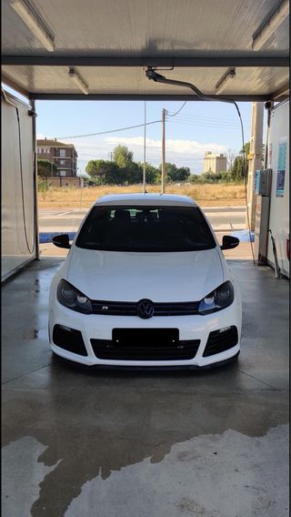 Volkswagen Golf r20