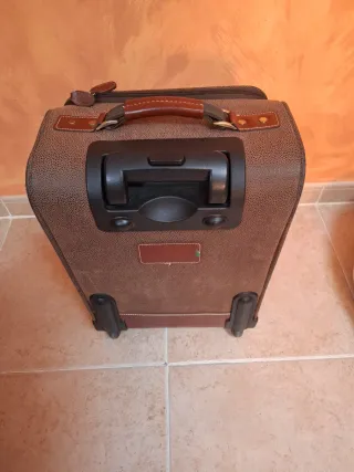 Maleta de cabina piel marrón