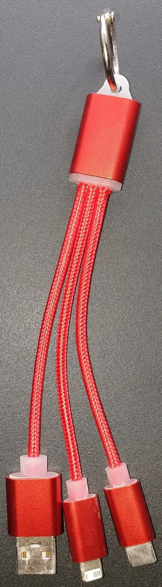 LOTE 2 CARGADORES UNIVERSALES – 8 €