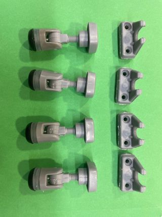 4.. Cierres de ventana antiguo caravana