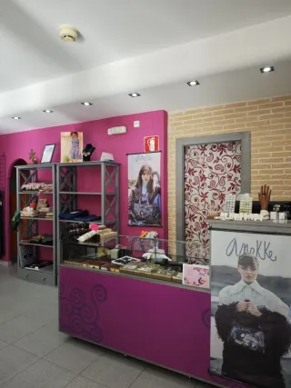 Mobiliario per negozio di abbigliamento