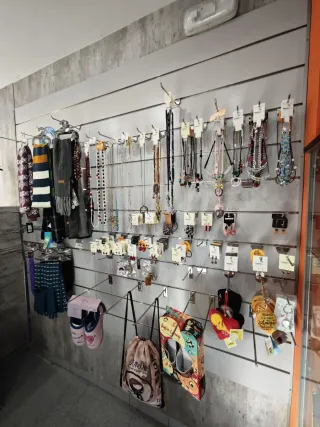 Mobiliario per negozio di abbigliamento