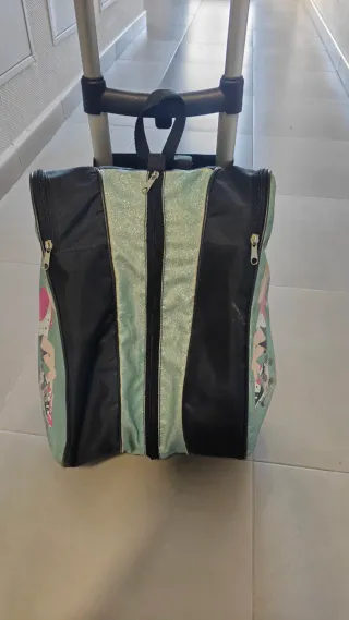 Mochila para patines con ruedas