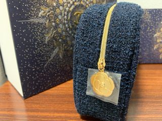 Borsa da toilette Chanel nero e oro