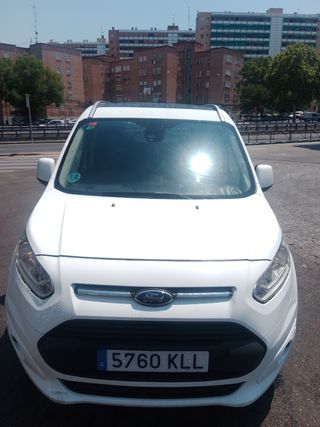 Ford Grand Tourneo Connec 2018