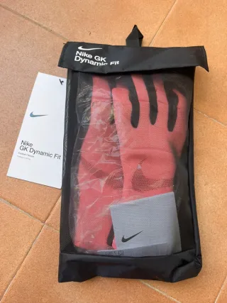 Guantes Nike DYNAMIC FIT T6