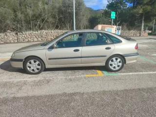 Renault Laguna 1999
