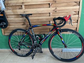 Bicicleta de carbono Pinarello