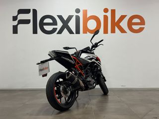KTM Duke 125