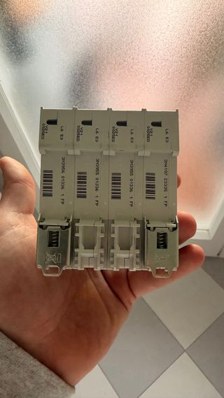 Magnetotermico Terasaki TD3ICP 25A Trifásico