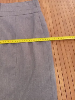 Gonna taglio classico grigia