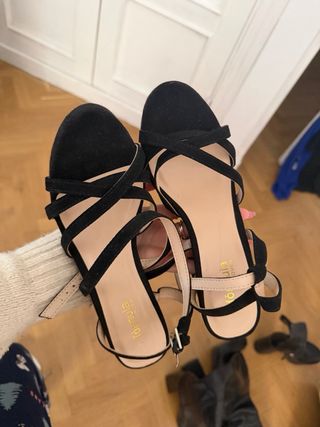 Tacones negros plataforma