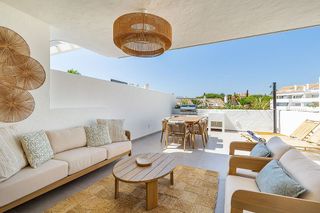 Piso en venta en Nueva Andalucía centro en Marbella