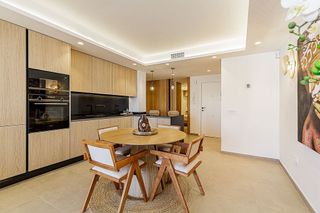 Piso en venta en Nueva Andalucía centro en Marbella