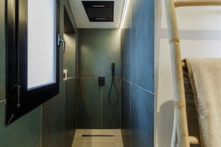 Piso en venta en Nueva Andalucía centro en Marbella