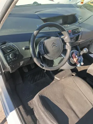 Citroen C4 Picasso 2011