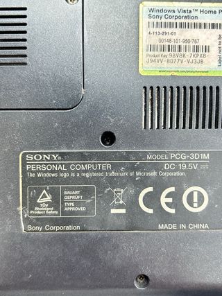 Sony VAIO PCG-3D1M Core 2 Duo / 4GB / 320Gb