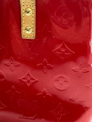 Bolso Louis Vuitton Rojo Carmín
