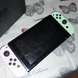 Nintendo Switch Verde y Rosa