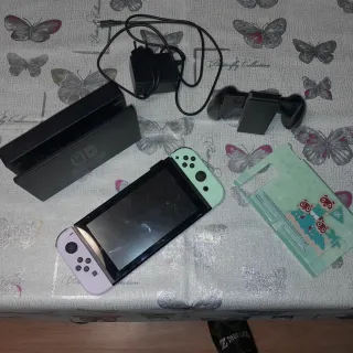 Nintendo Switch Verde y Rosa