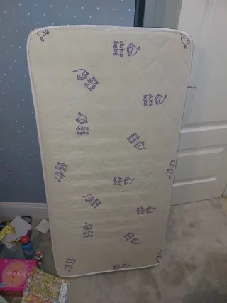 Cuna Micuna Príncipe con colchón y edredón