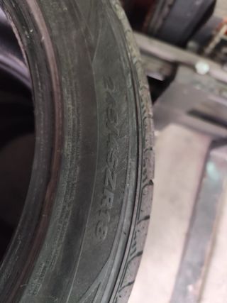 Neumáticos 245/45 R18 100Y 90% vida