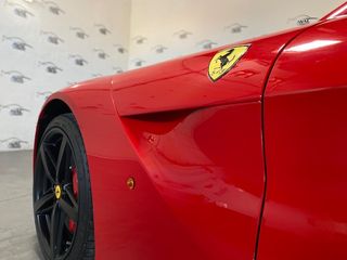 FERRARI F12 BERLINETA 740CV ATMOSFERICO 2013