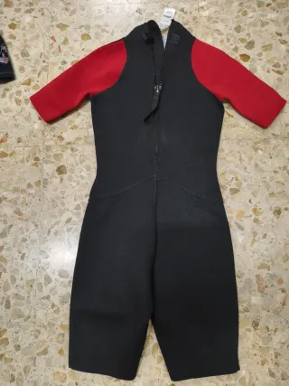Traje neopreno shorty T.12 años