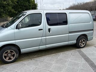Toyota Hiace 1998