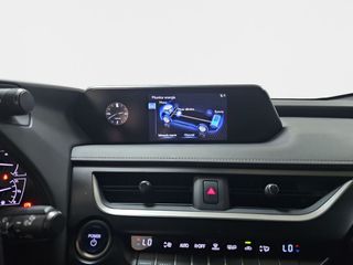 Lexus UX 2.0 250h Business
