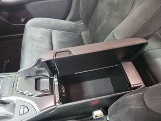 Lexus UX 2.0 250h Business