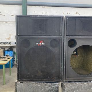 2 Altavoces DAS RF-115 VACIAS