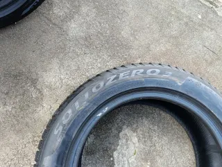 4 Pneus 225-55-17 rft