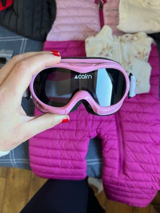 Pack nieve bebé. Máscara CAIRN, polar de flores.