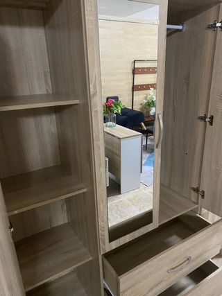 Armario 4 puertas con espejo