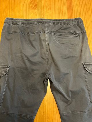 Zara Chinos Gris Cargo