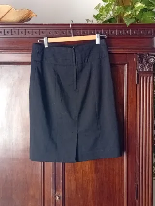 Gonna taglio classico nera