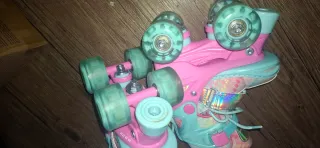 Patines 4 Ruedas Niña Holográficos