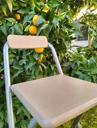 2 Taburetes Plegables Beige y Gris